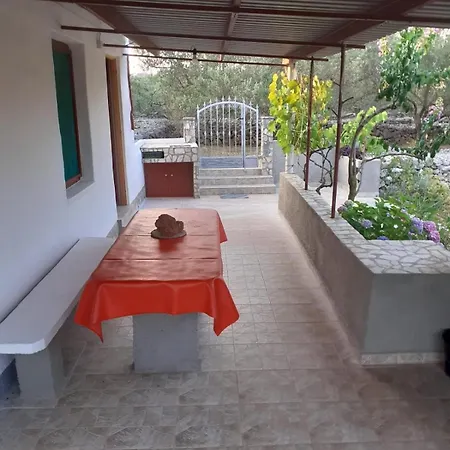 Secluded House With A Parking Space Cove Tudorovica, Korcula - 11426 Ferienhaus